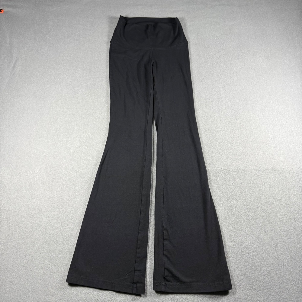 TNA Aritzia Black High Waisted Flare Yoga Pants Leggings Small